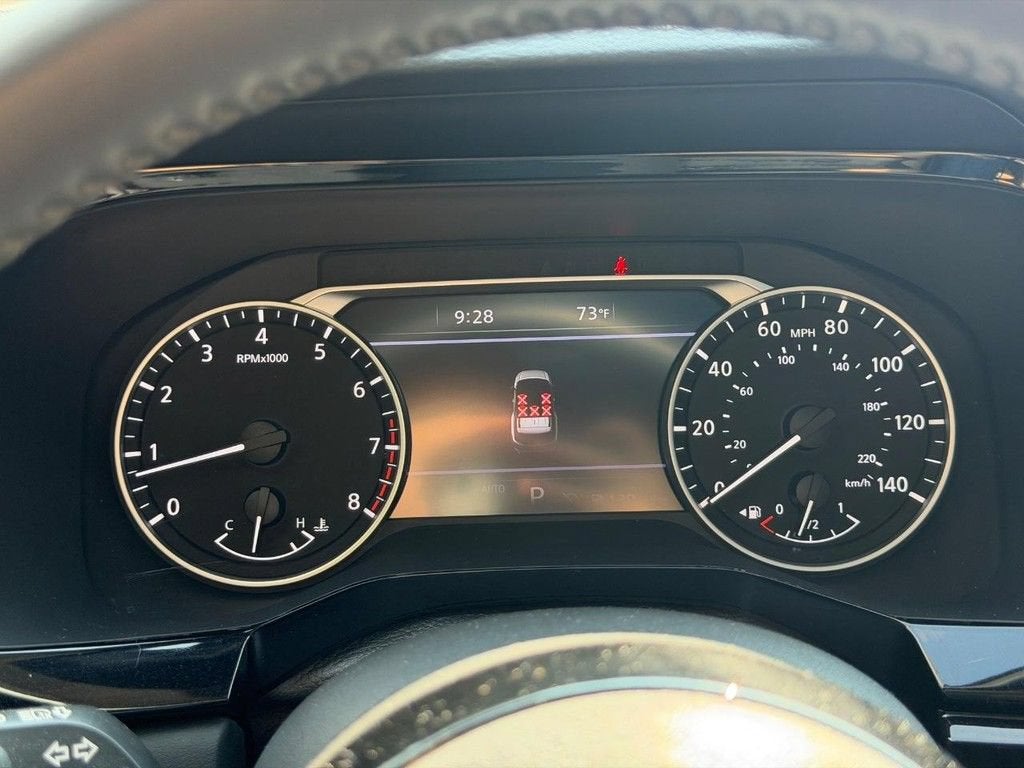 2023 Nissan Pathfinder SL