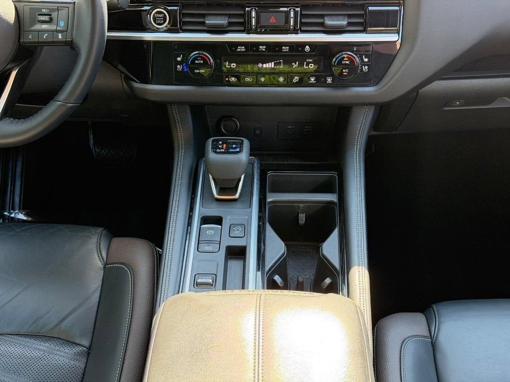 2022 Nissan Pathfinder Platinum