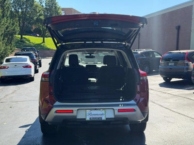 2022 Nissan Pathfinder Platinum