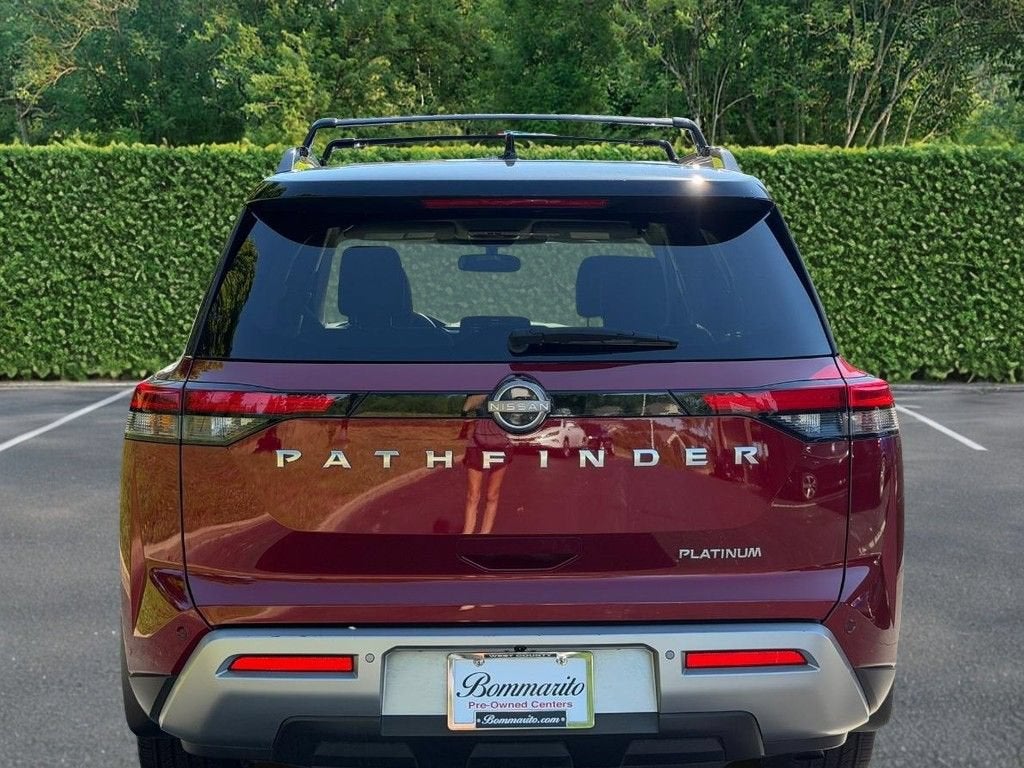 2022 Nissan Pathfinder Platinum