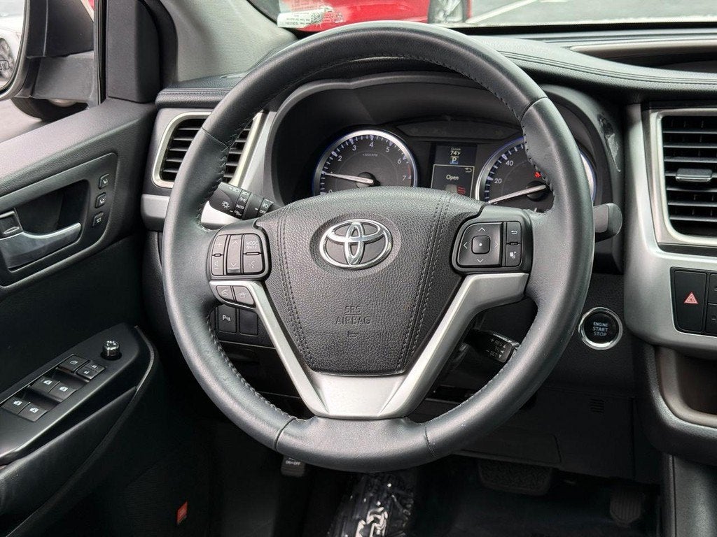 2016 Toyota Highlander Limited