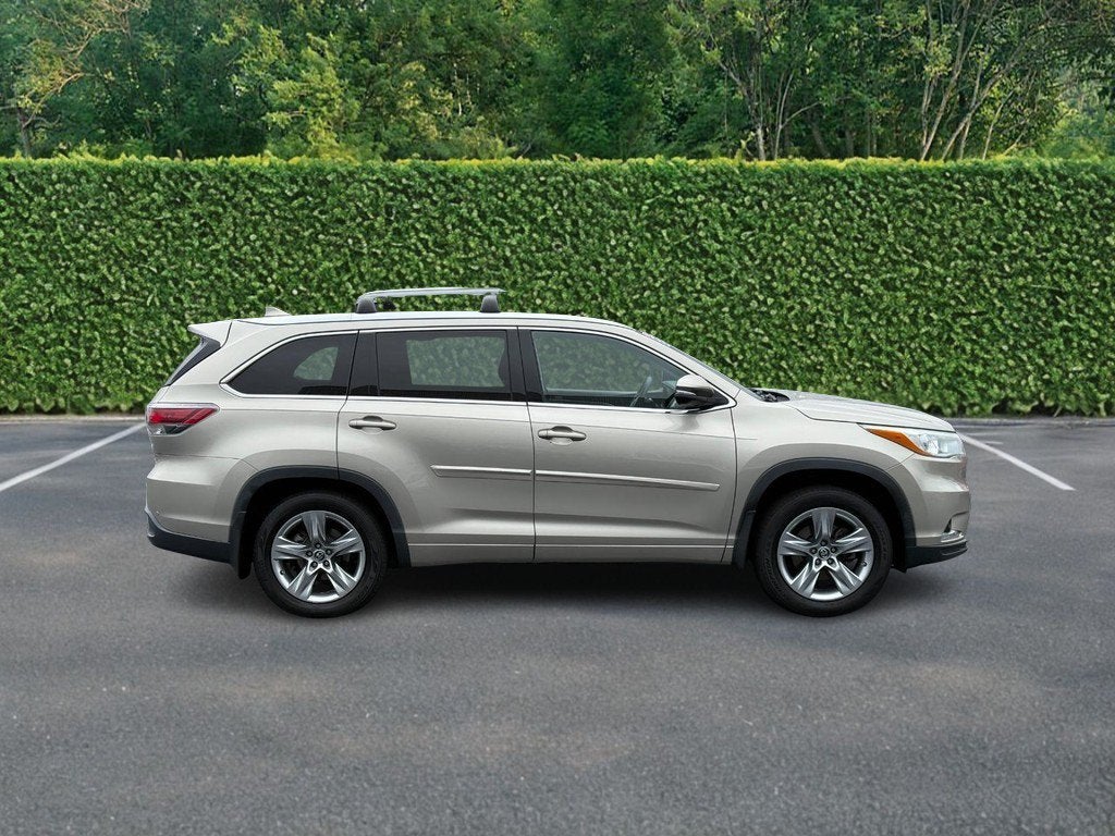 2016 Toyota Highlander Limited