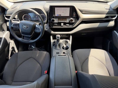 2024 Toyota Highlander LE