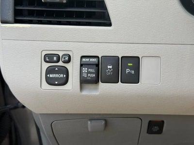 2011 Toyota Sienna XLE AAS