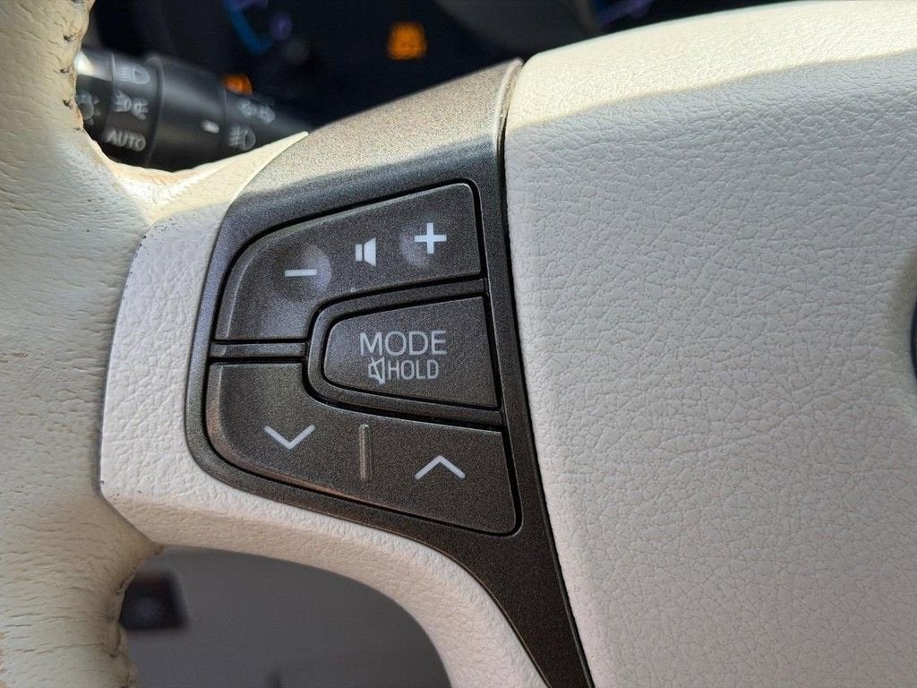 2011 Toyota Sienna XLE AAS