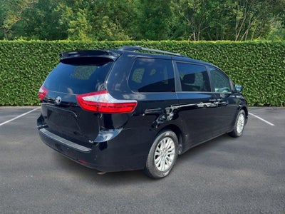 2015 Toyota Sienna XLE