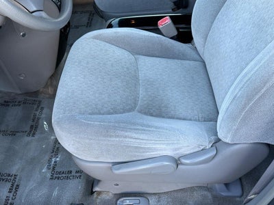 2005 Toyota Sienna CE