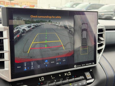 2023 Toyota Tundra 4WD Platinum Hybrid