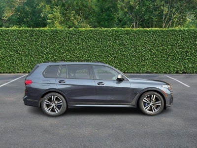 2021 BMW X7 M50i