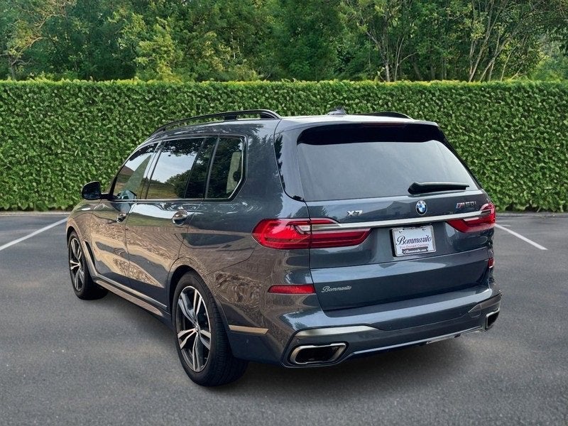 2021 BMW X7 M50i