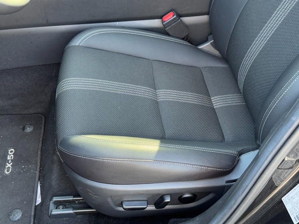 2025 Mazda Mazda CX-50 2.5 S Premium Package