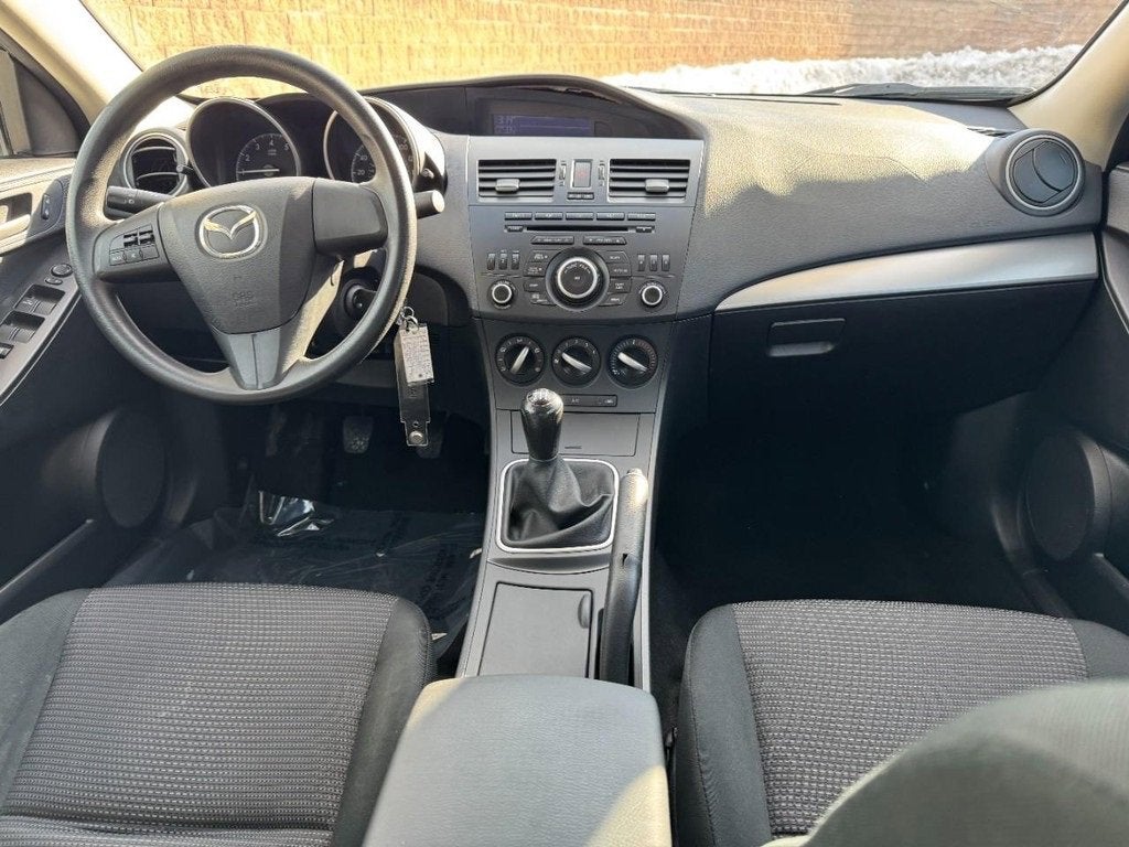 2012 Mazda Mazda3 i Sport