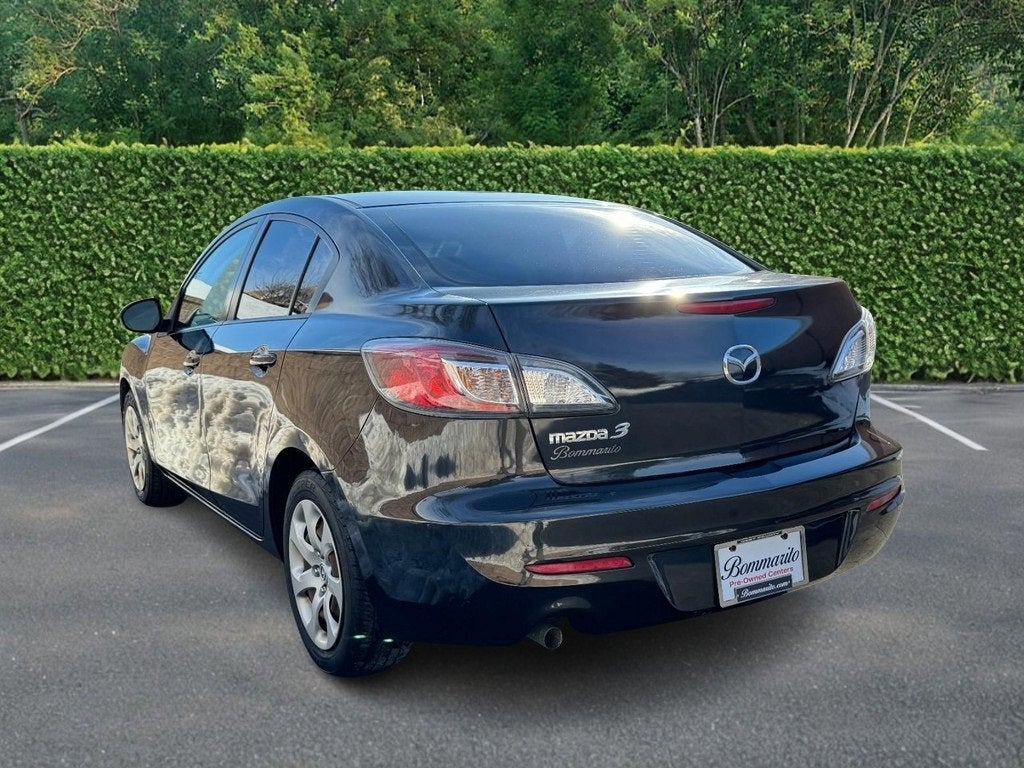 2012 Mazda Mazda3 i Sport