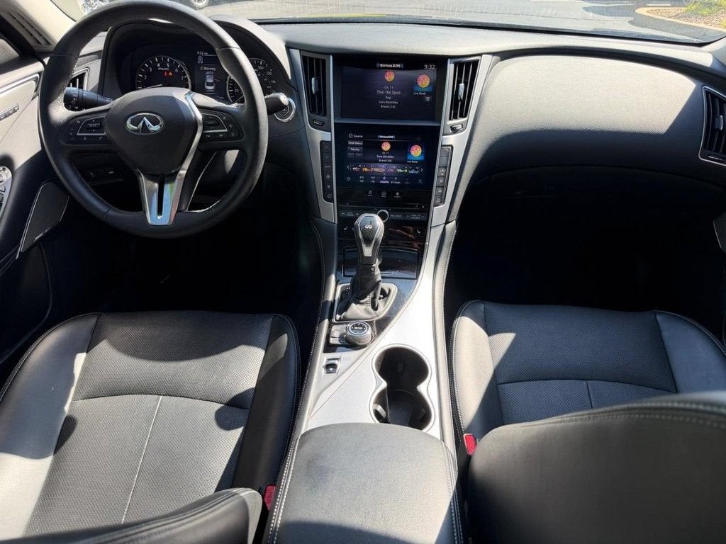 2023 INFINITI Q50 LUXE