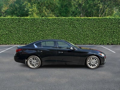 2023 INFINITI Q50 LUXE