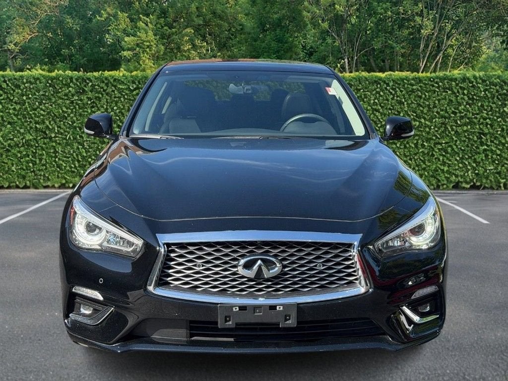 2023 INFINITI Q50 LUXE