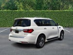 2022 INFINITI QX80 LUXE