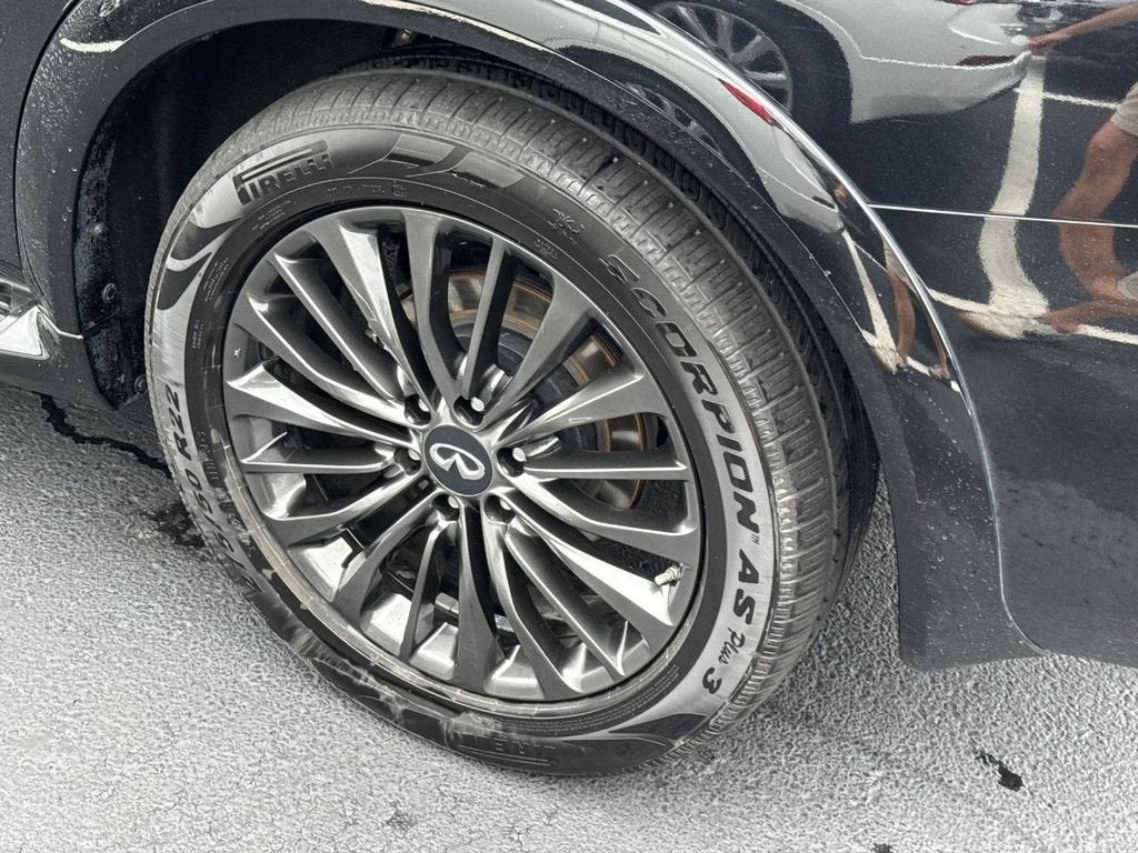 2023 INFINITI QX80 SENSORY