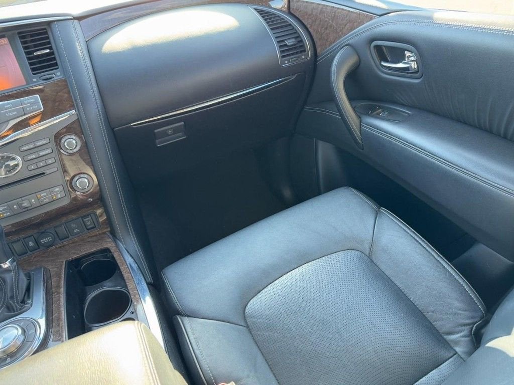 2017 INFINITI QX80 LIMITED