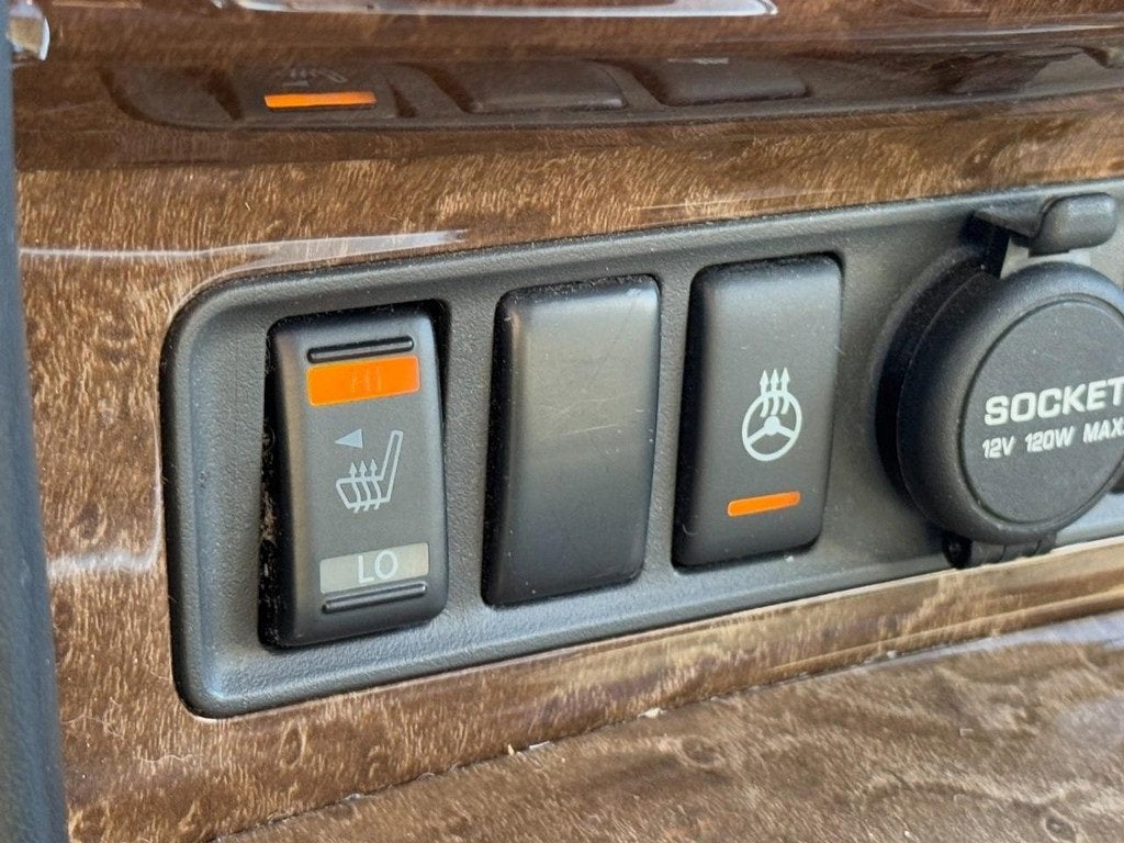 2017 INFINITI QX80 LIMITED