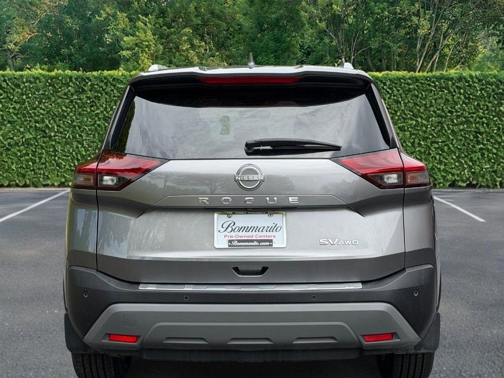 2022 Nissan Rogue SV