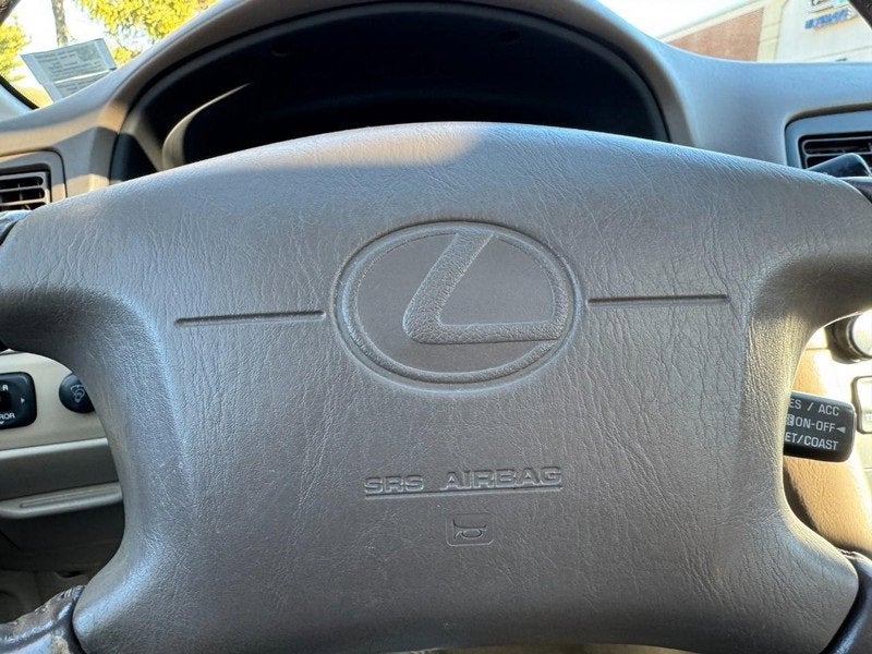 1998 Lexus ES 300 Luxury Sport Sdn 4DR SDN AT