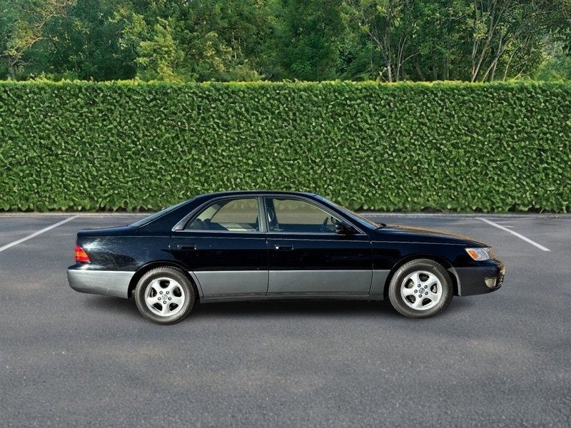 1998 Lexus ES 300 Luxury Sport Sdn 4DR SDN AT