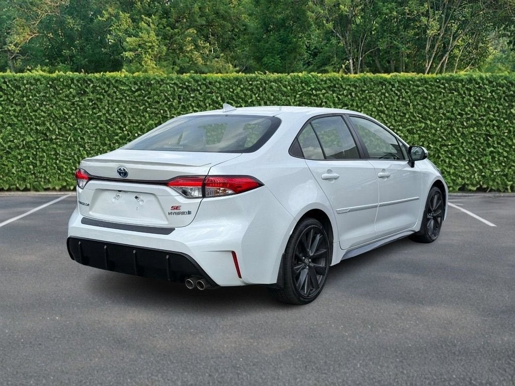2024 Toyota Corolla Hybrid LE