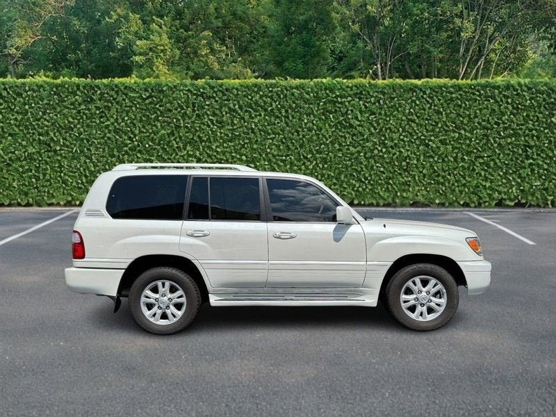 2005 Lexus LX 470 4DR SUV