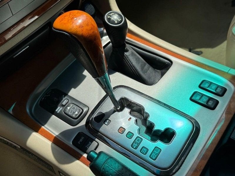 2005 Lexus LX 470 4DR SUV