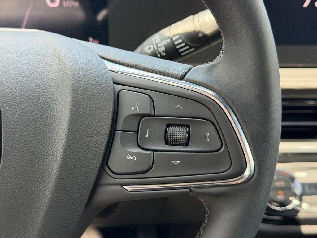 2026 Buick Envista Sport Touring - Photo 11