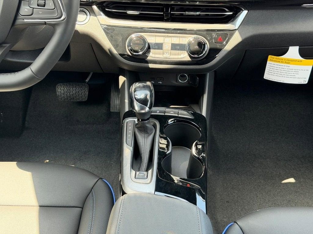 2026 Buick Envista Sport Touring - Photo 8
