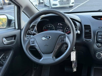 2017 Kia Forte5 LX