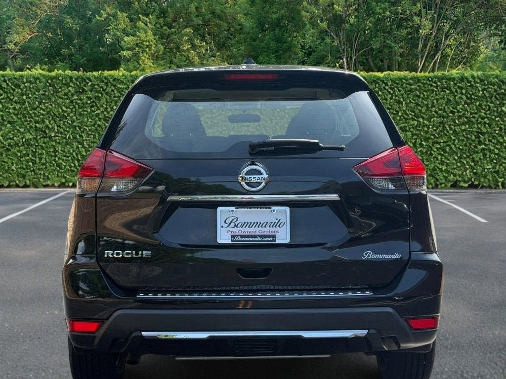 2017 Nissan Rogue S