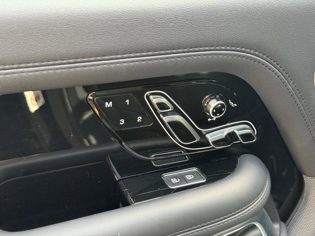 2021 Land Rover Range Rover P525 Westminster