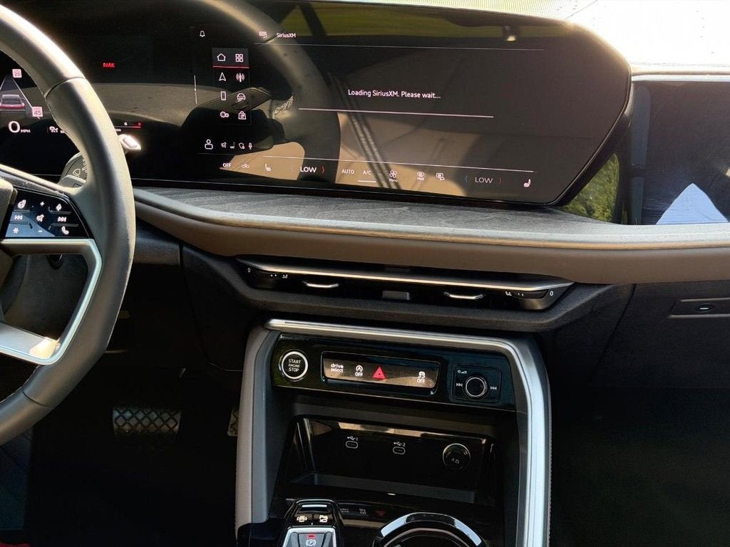 2025 Audi Q5 Premium
