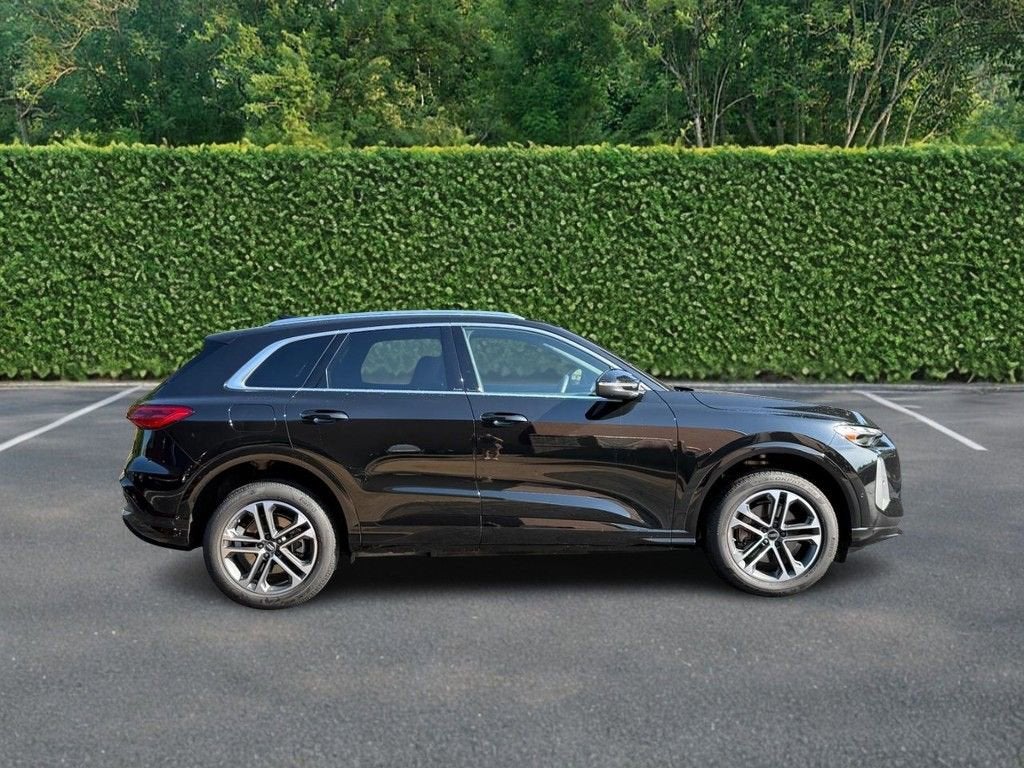 2025 Audi Q5 Premium