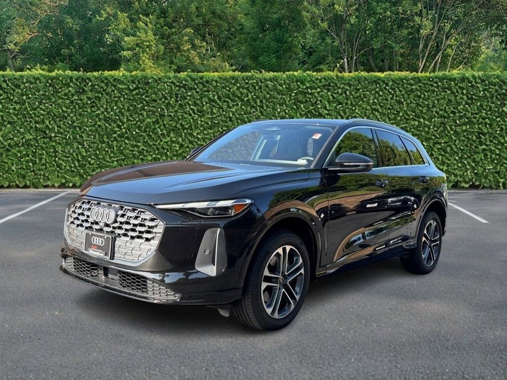 2025 Audi Q5 Premium
