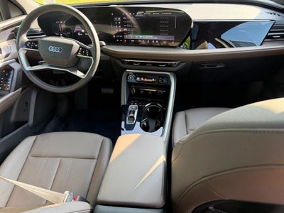 2025 Audi Q5 Premium