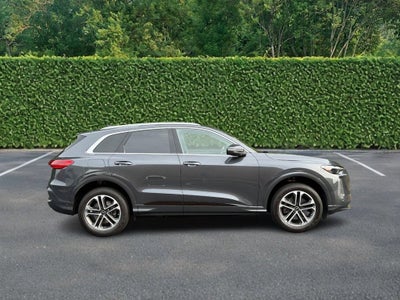 2025 Audi Q5 Premium