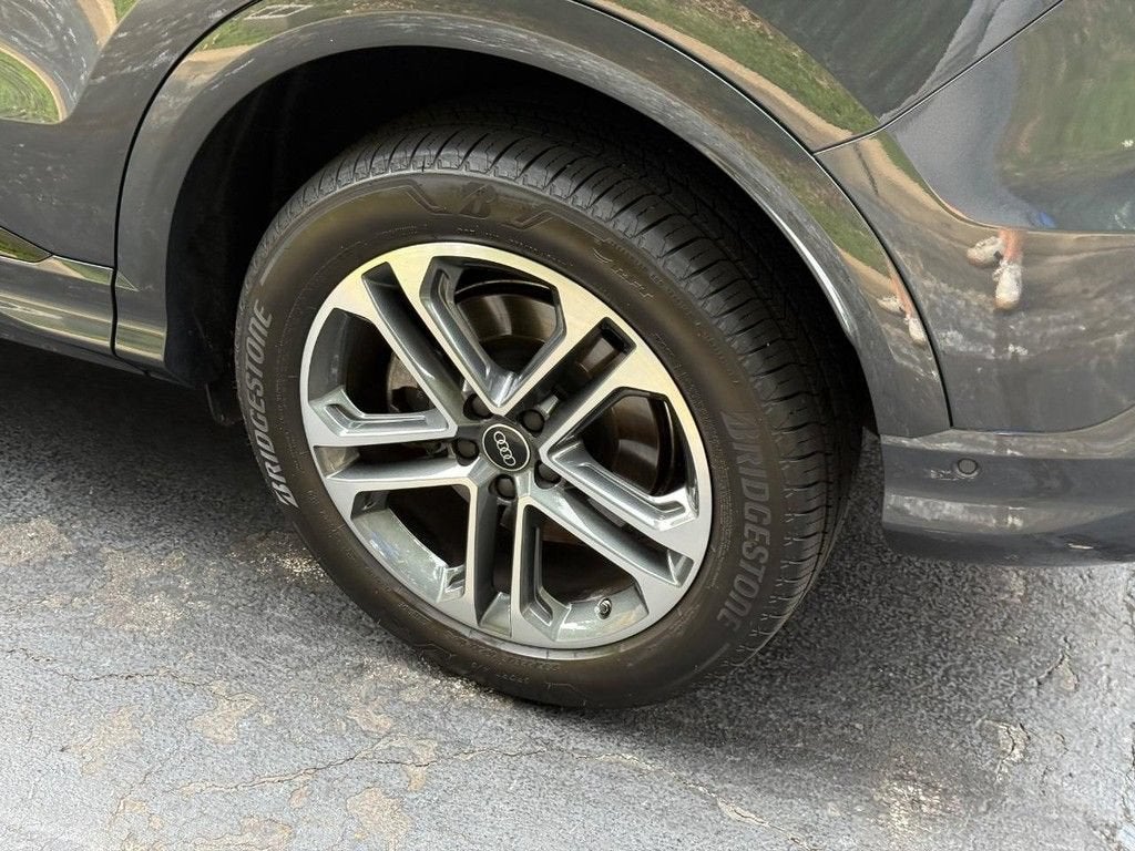 2025 Audi Q5 Premium