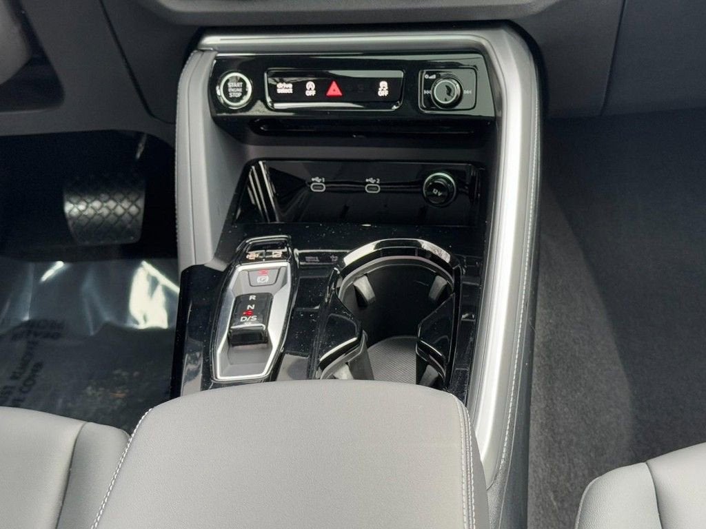 2025 Audi Q5 Premium