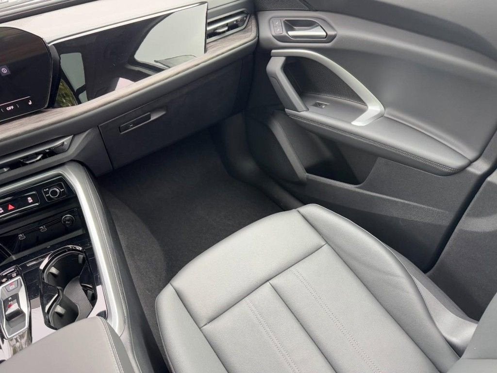 2025 Audi Q5 Premium