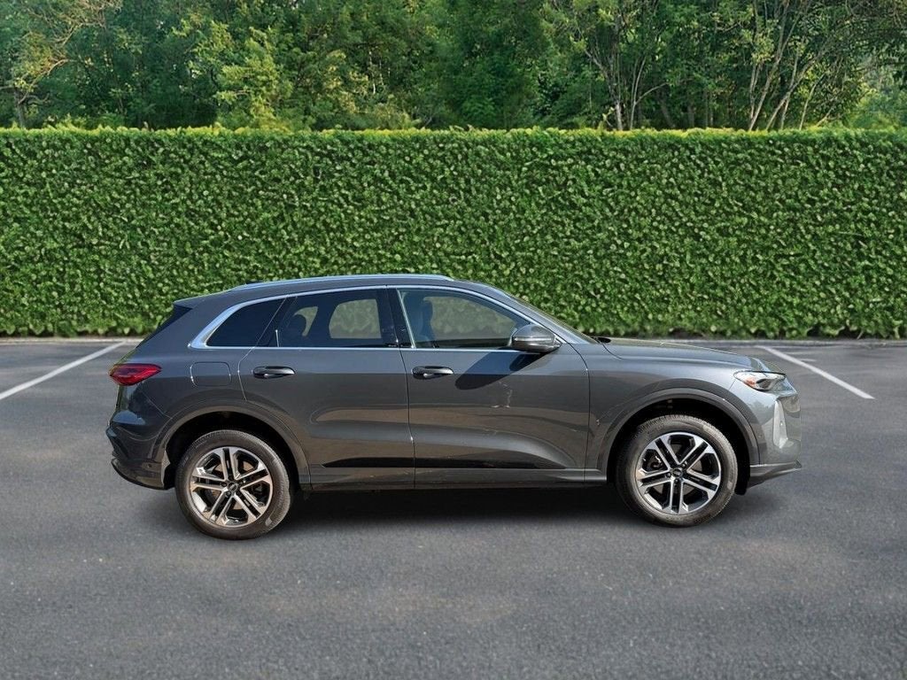 2025 Audi Q5 Premium