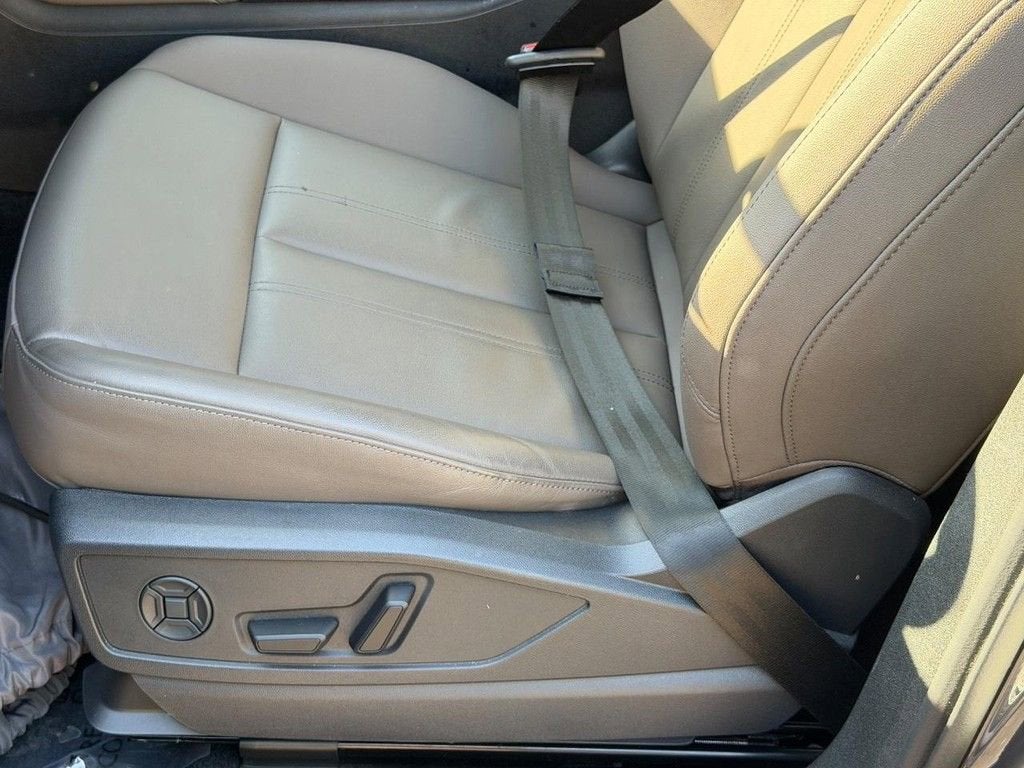 2025 Audi Q5 Premium