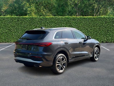 2025 Audi Q5 Premium