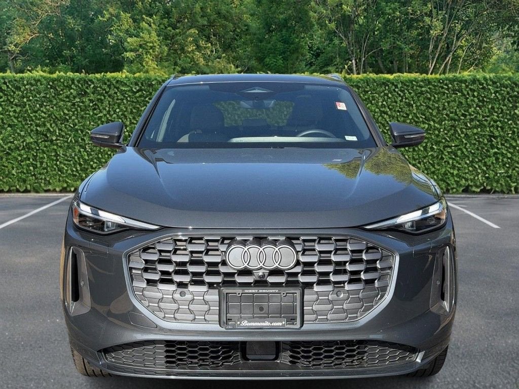2025 Audi Q5 Premium