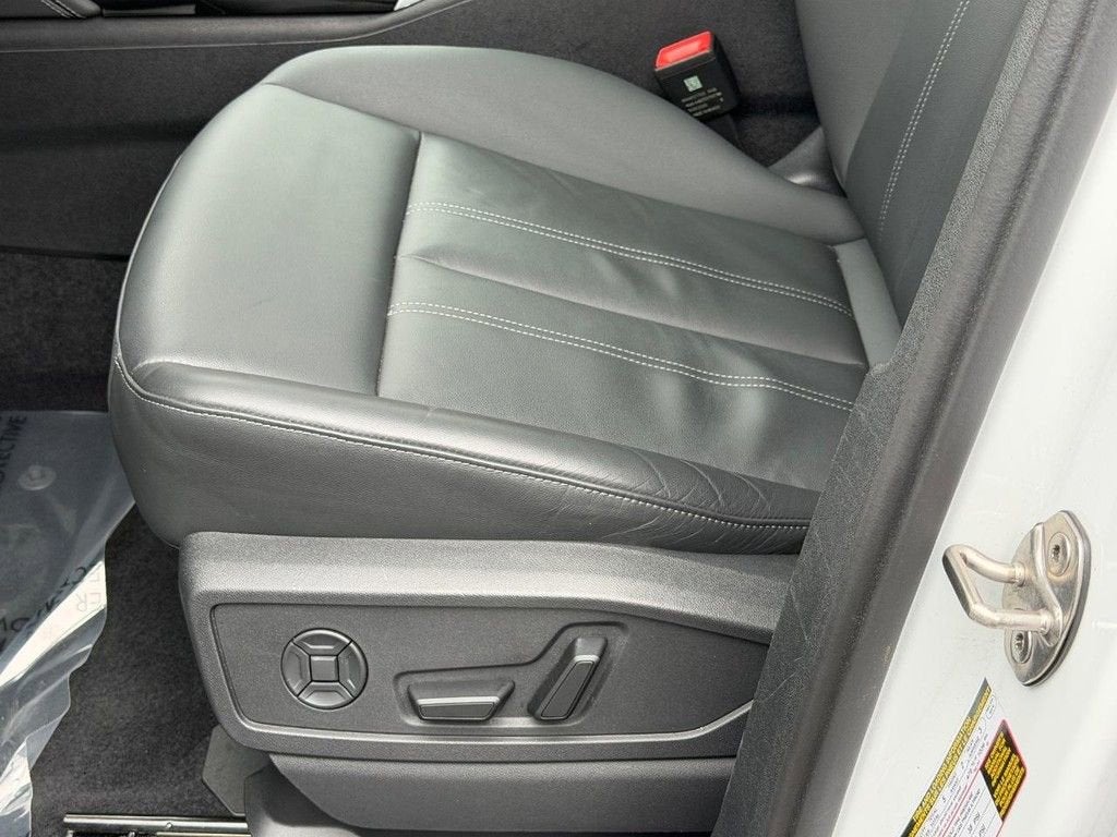 2025 Audi Q5 Premium