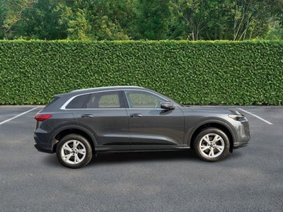 2025 Audi Q5 Premium