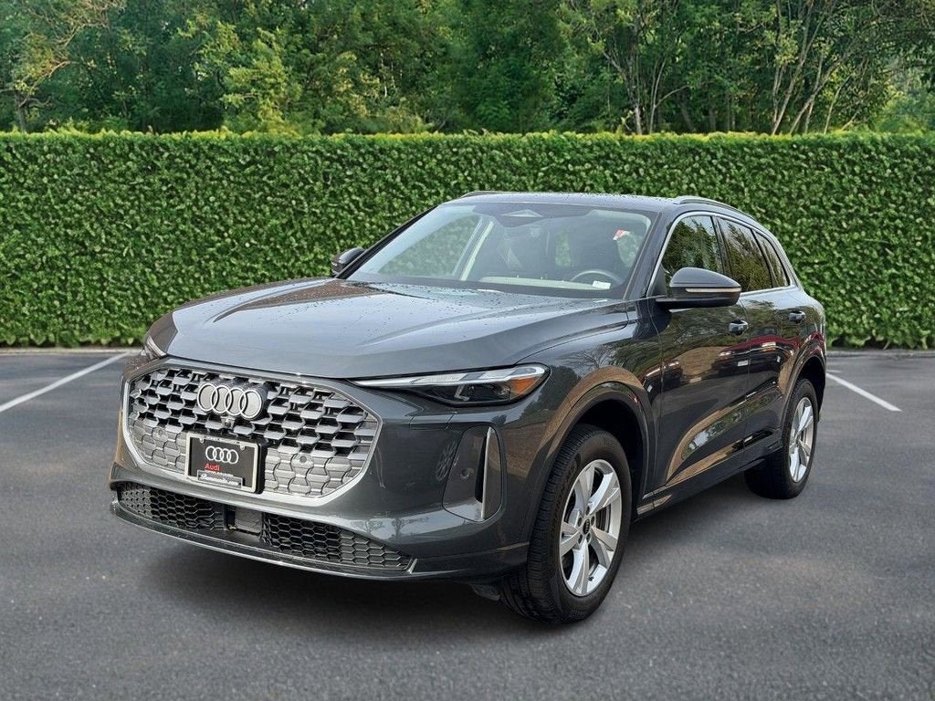 2025 Audi Q5 Premium